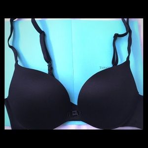 Victoria’s Secret push-up bra in 32 B